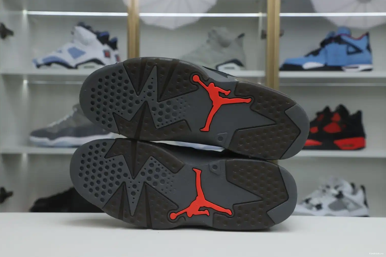 GREY' JORDAN RETRO AIR X Kimikick SAINT-GERMAIN 'IRON 6 PARIS 0603